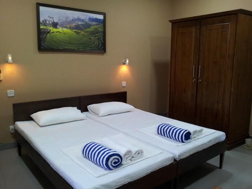 Hotel Janishi Residencies Negombo Esterno foto