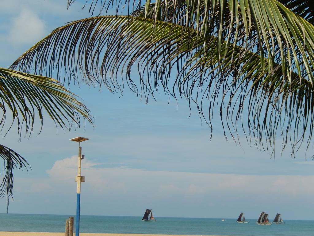 Hotel Janishi Residencies Negombo Esterno foto
