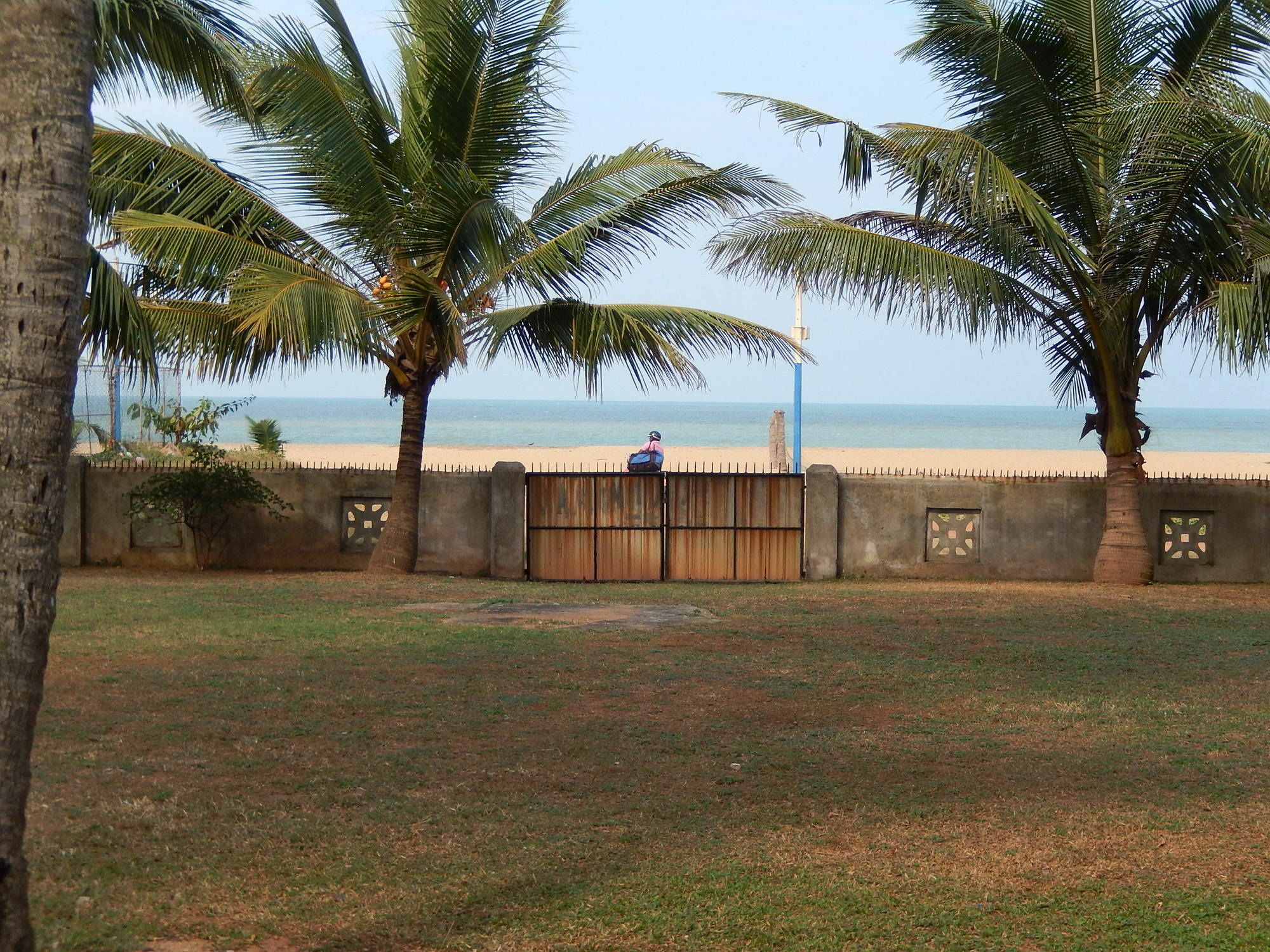 Hotel Janishi Residencies Negombo Esterno foto